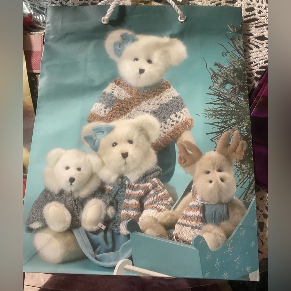 Boyds Bear Christmas gift bags set of 4